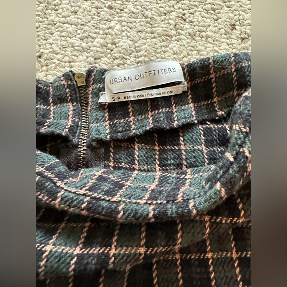 Urban Plaid Mini Skirt - Picture 2 of 2